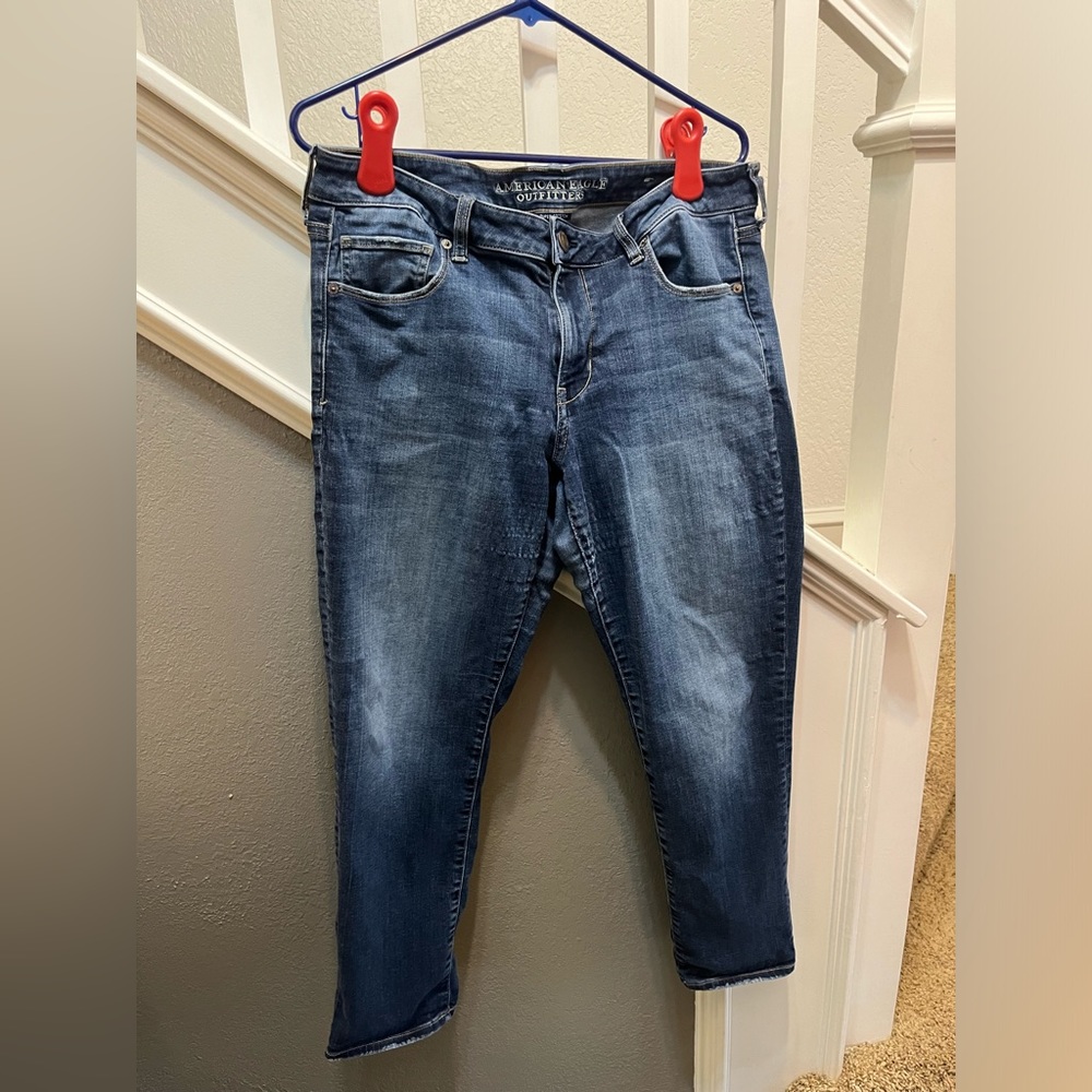 American Eagle Jeans “Super Stretch” Women’s size 14 *Short*